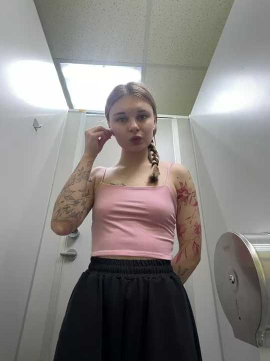 -MiaKitty cam recording