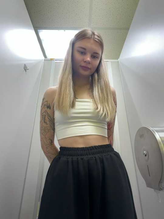 -MiaKitty cam recording