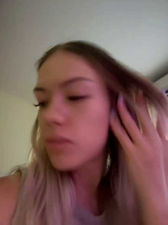 -Sexy_Barbie- cam recording