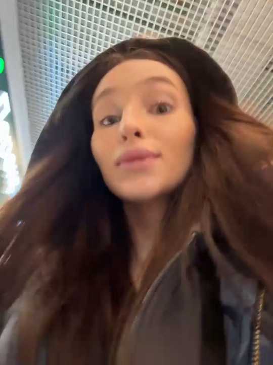 -missbehaving- cam recording