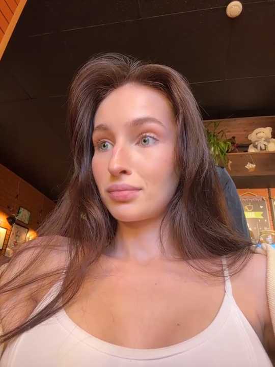 -missbehaving- cam recording