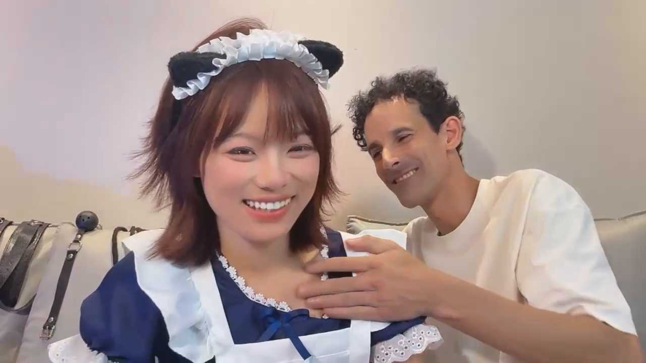 19cmfuck18girl Stripchat recording – Oct 19, 2026