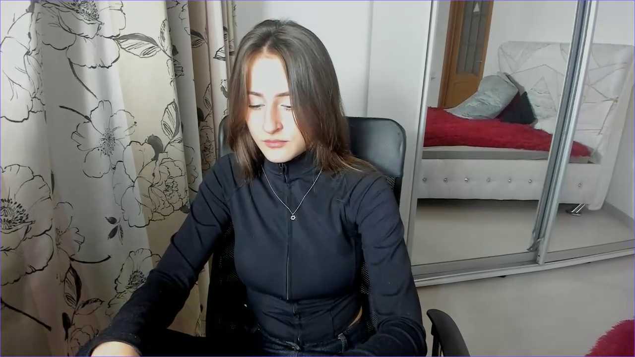 77chanel77 cam recording