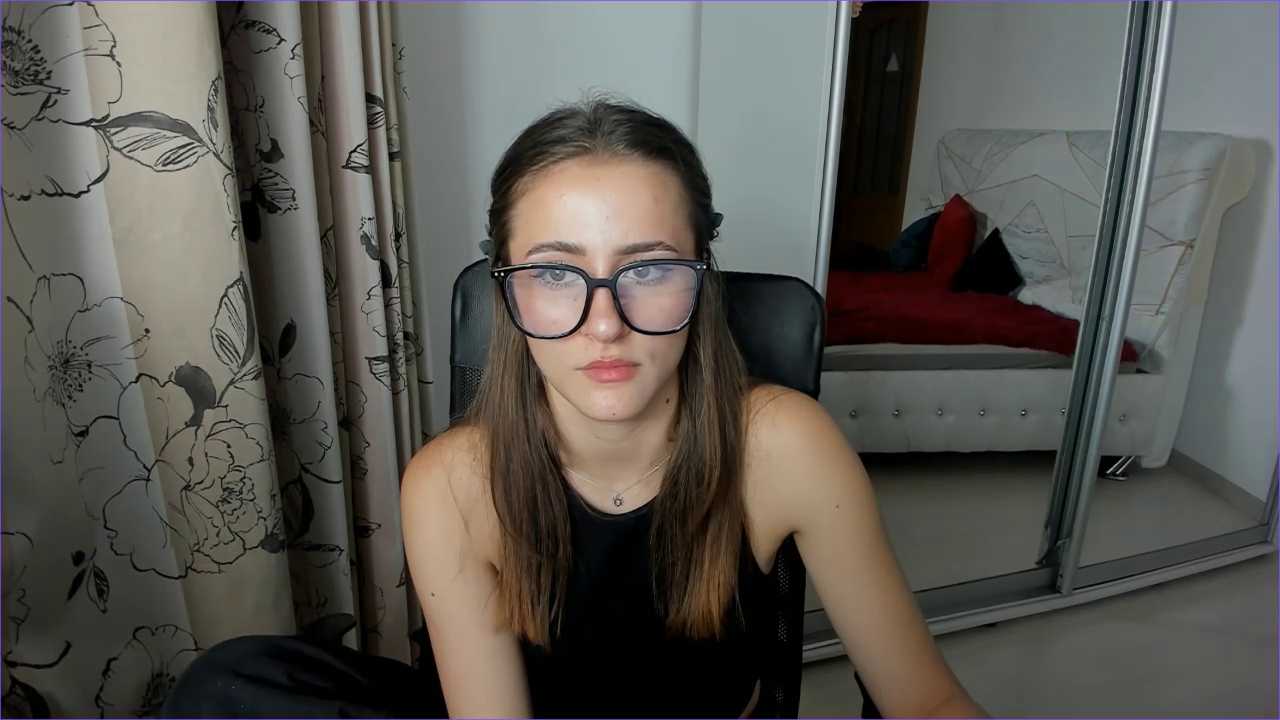 77chanel77 cam recording
