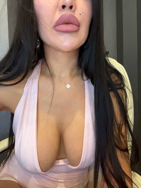 ANGELIKA7741