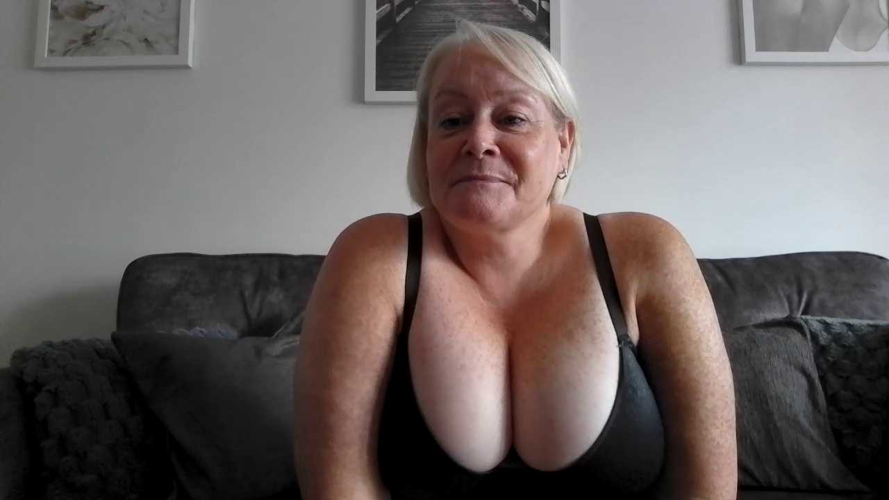 ANNIE_XXXUK cam recording