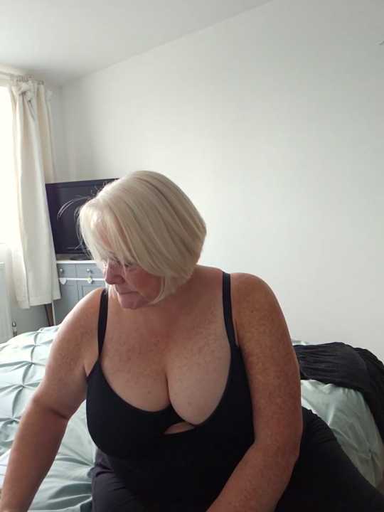 ANNIE_XXXUK cam recording