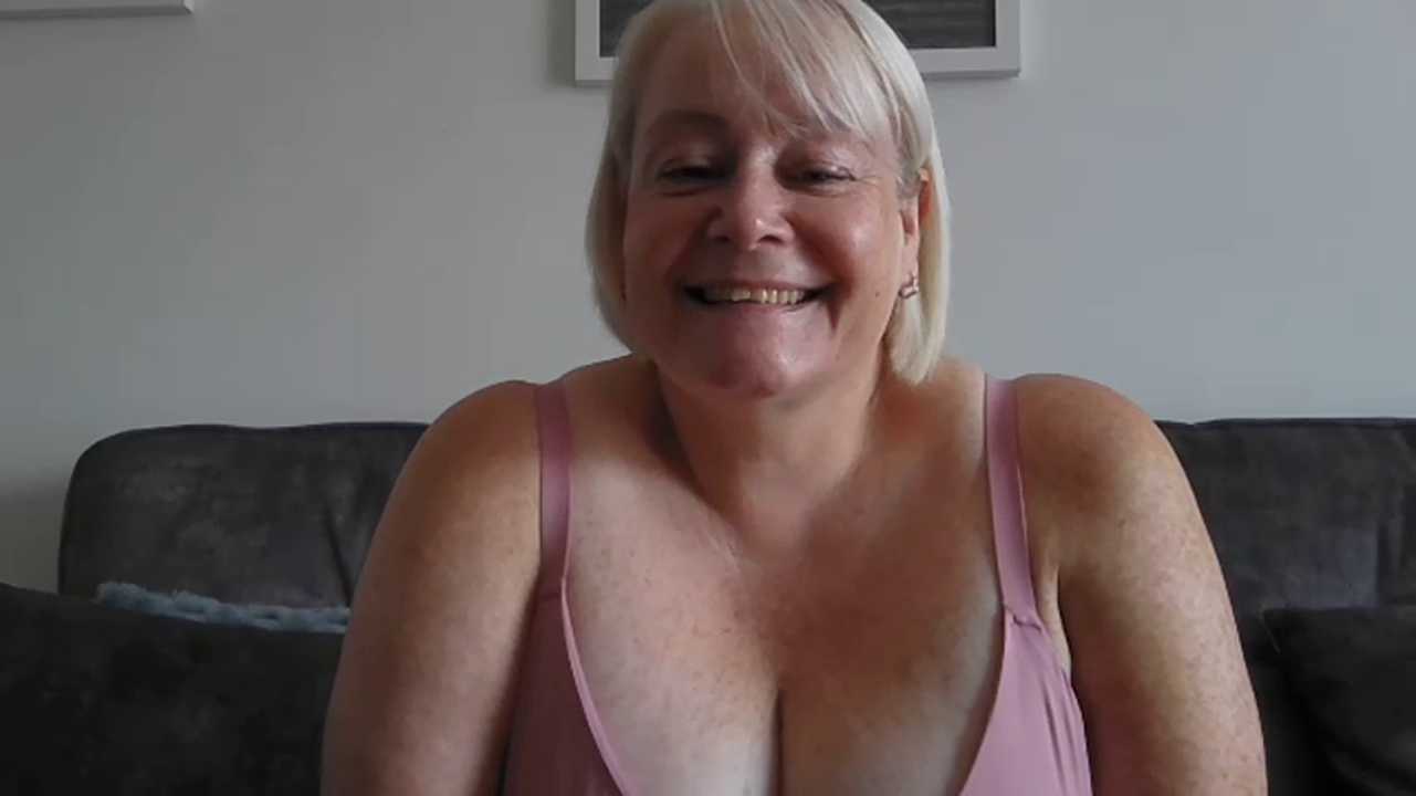 ANNIE_XXXUK