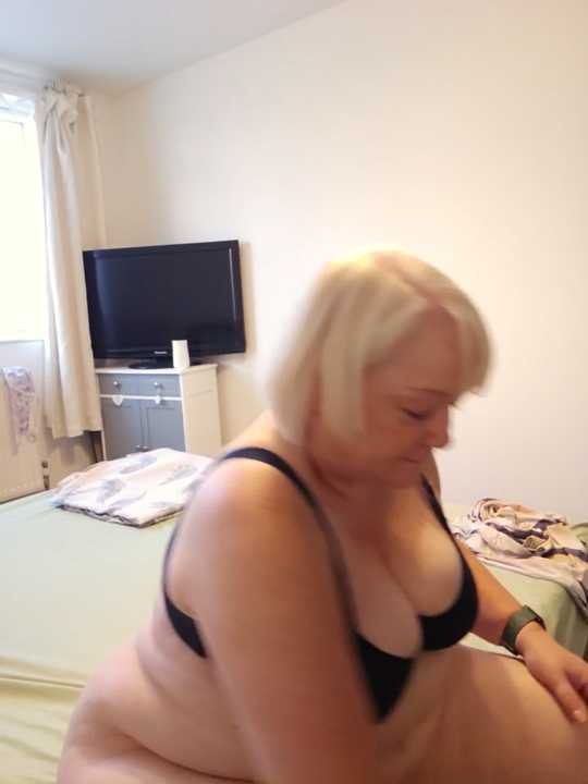 ANNIE_XXXUK