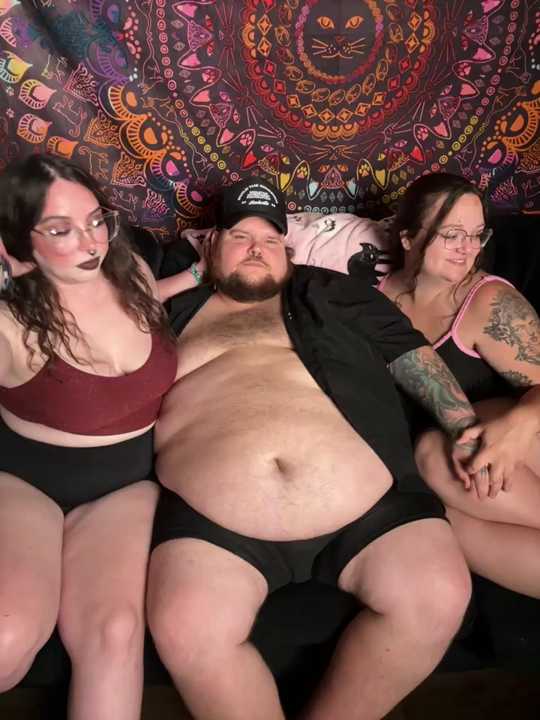 ANNIEandHUNNIE