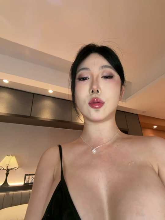 AYW-21 Stripchat recording – Oct 29, 2026