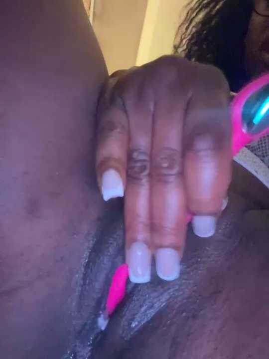 AaliyahBlackxox