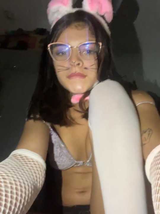Alahia_Bliss_ cam recording