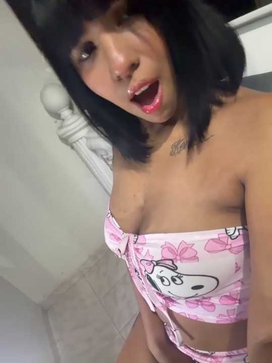 AlaiaStearling_ cam recording