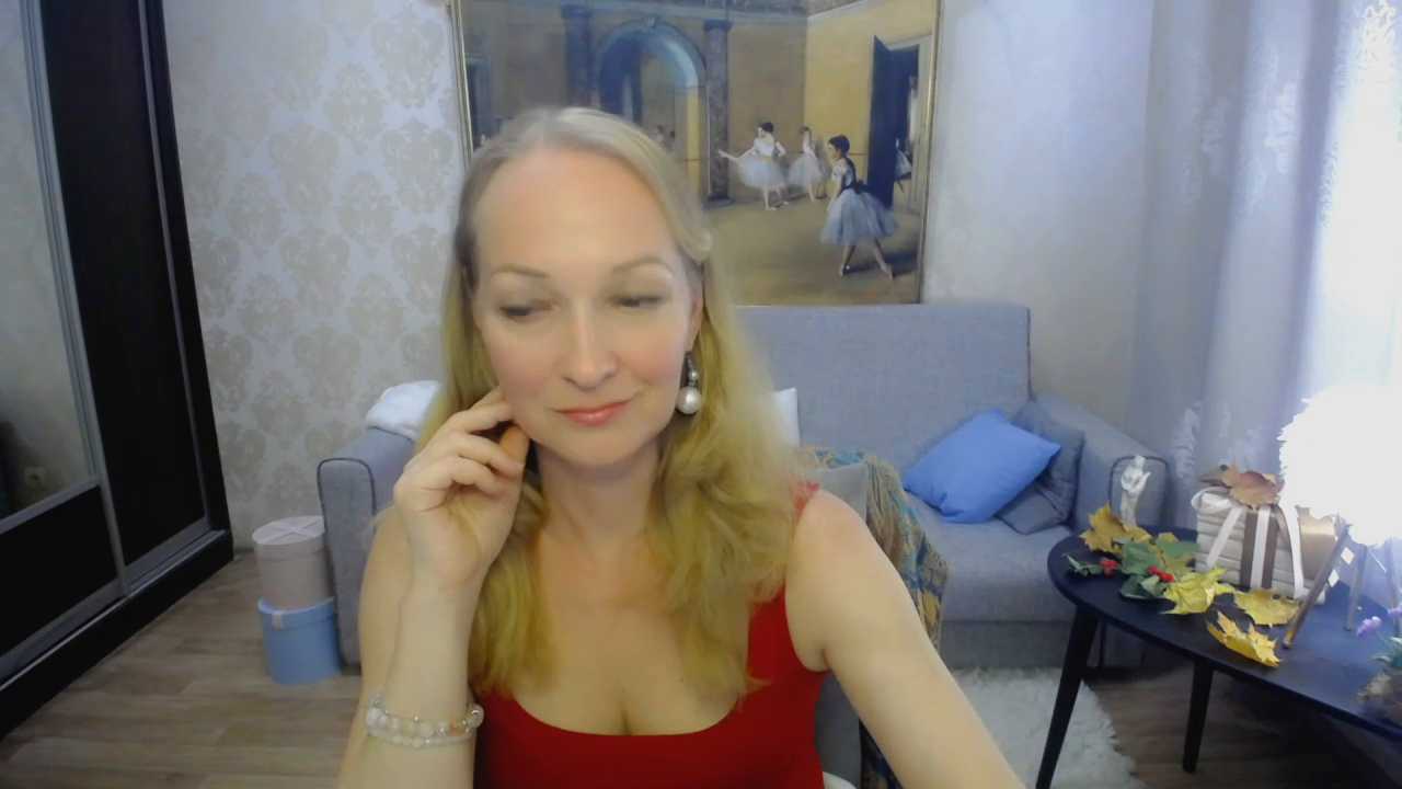 Alana_Solara