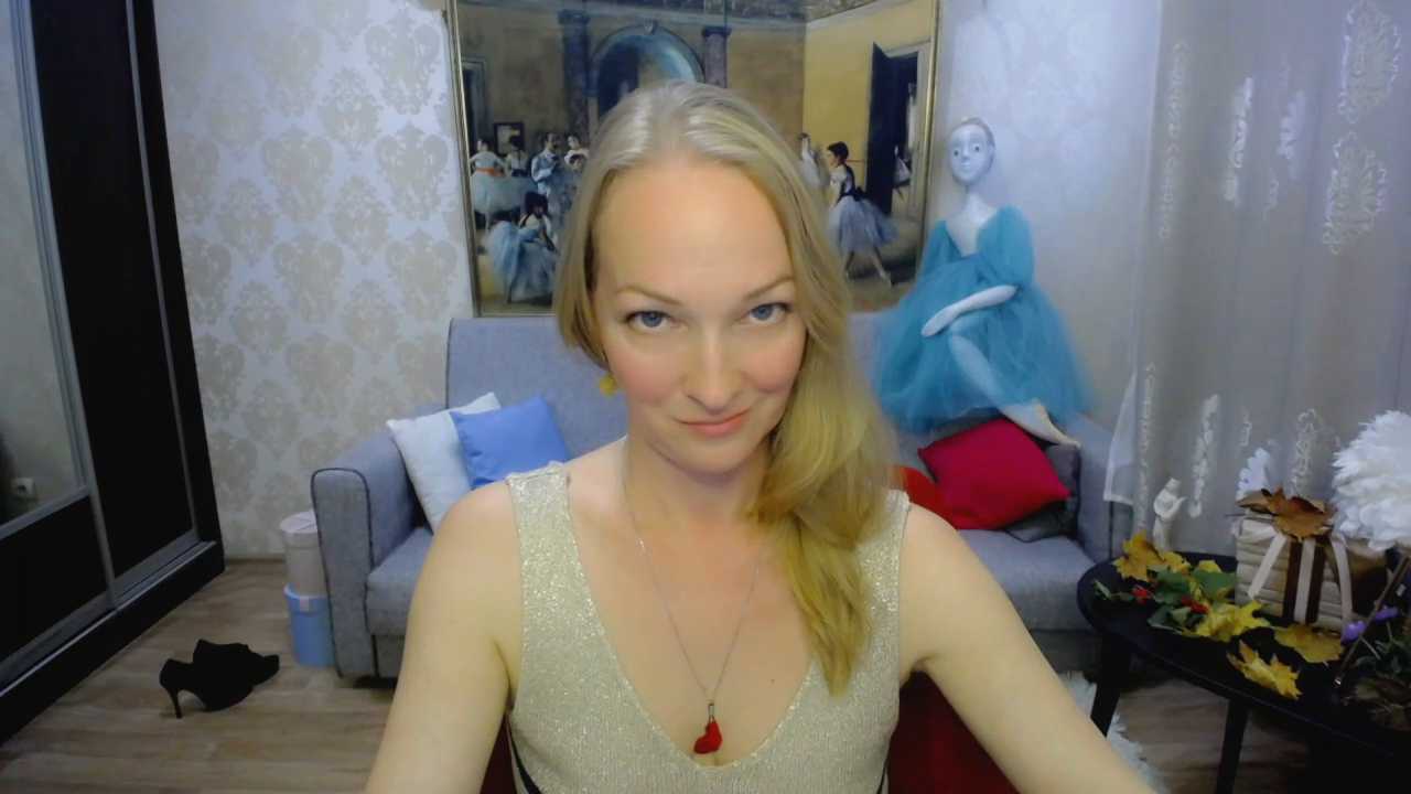 Alana_Solara
