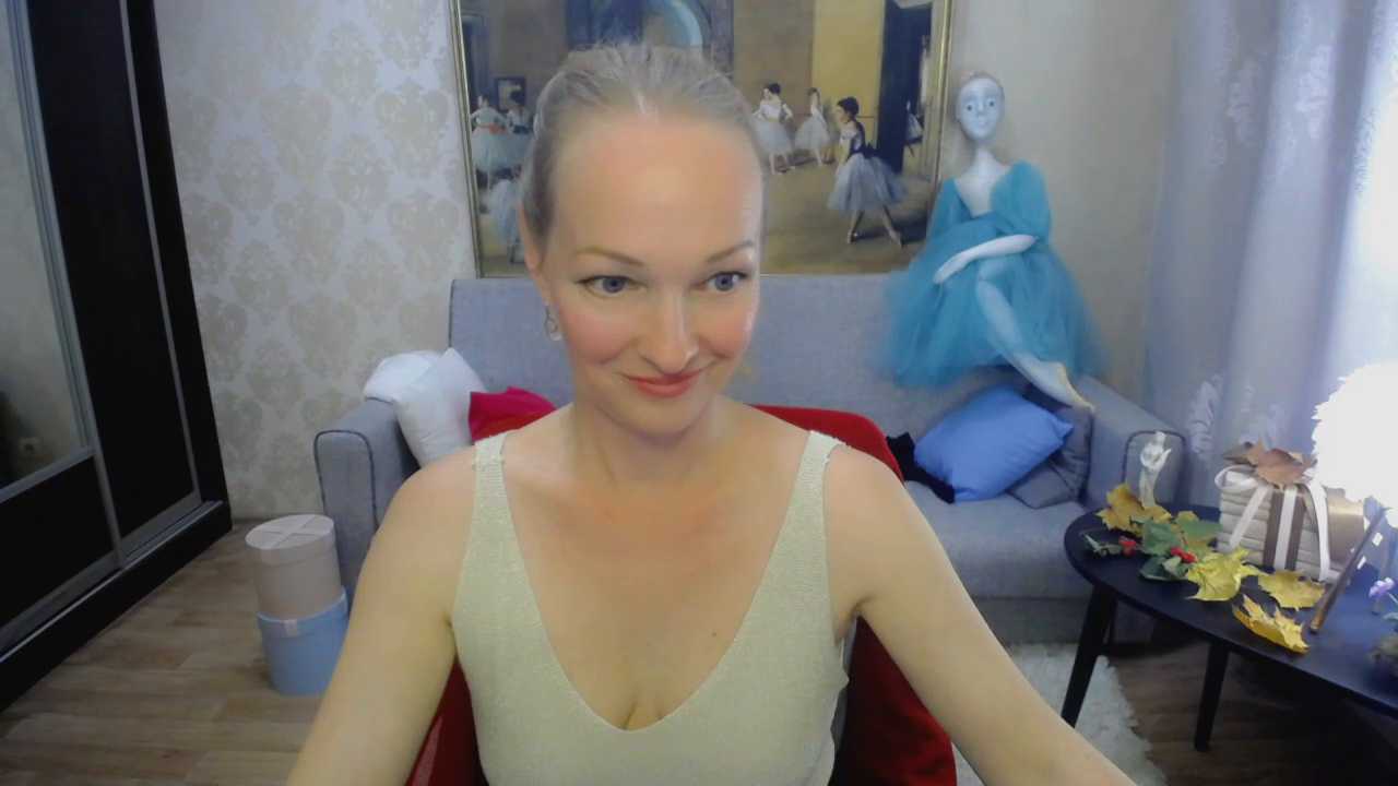 Alana_Solara