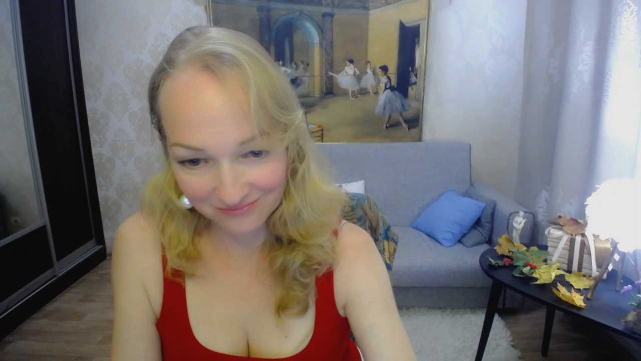 Alana_Solara