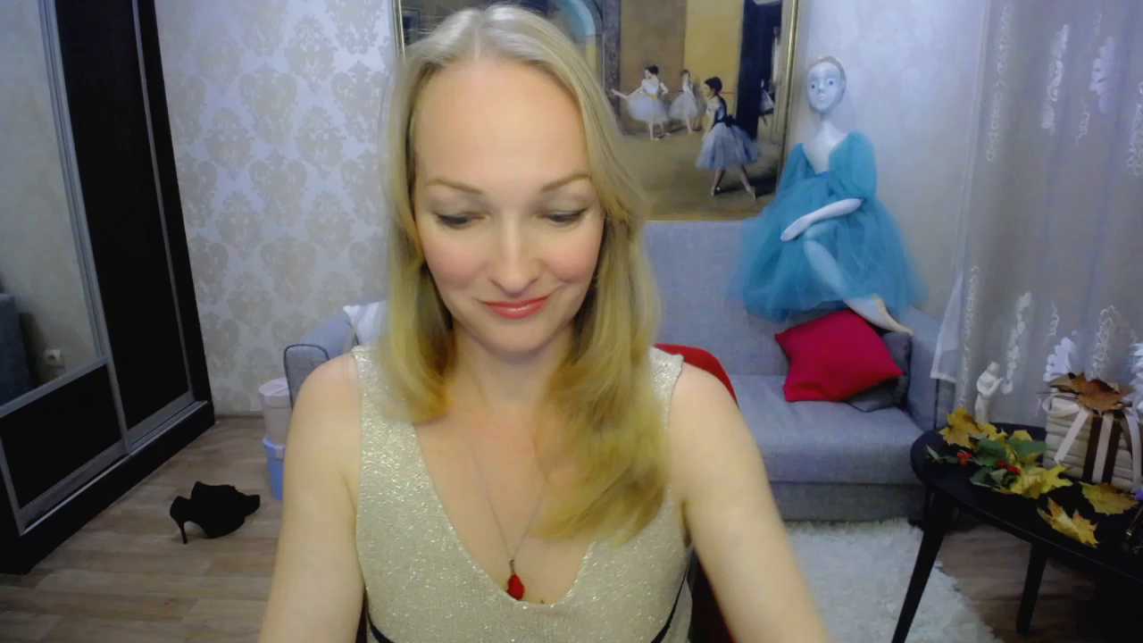 Alana_Solara