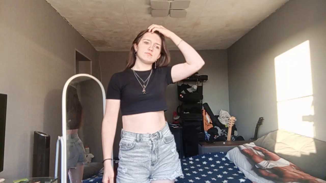 AlessandraToth Stripchat recording – Oct 26, 2026