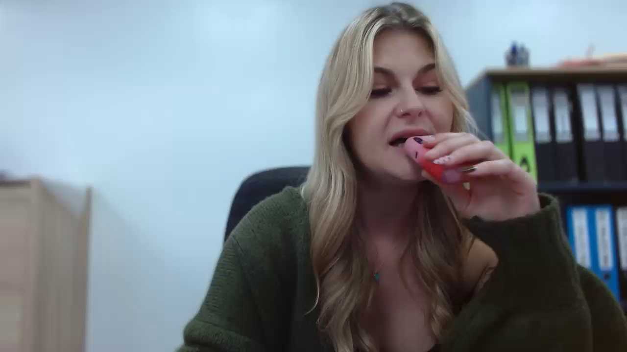 Alex_Louise_98 cam recording