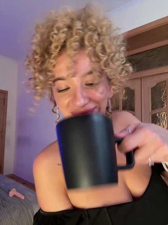 AlexaVee_ cam recording