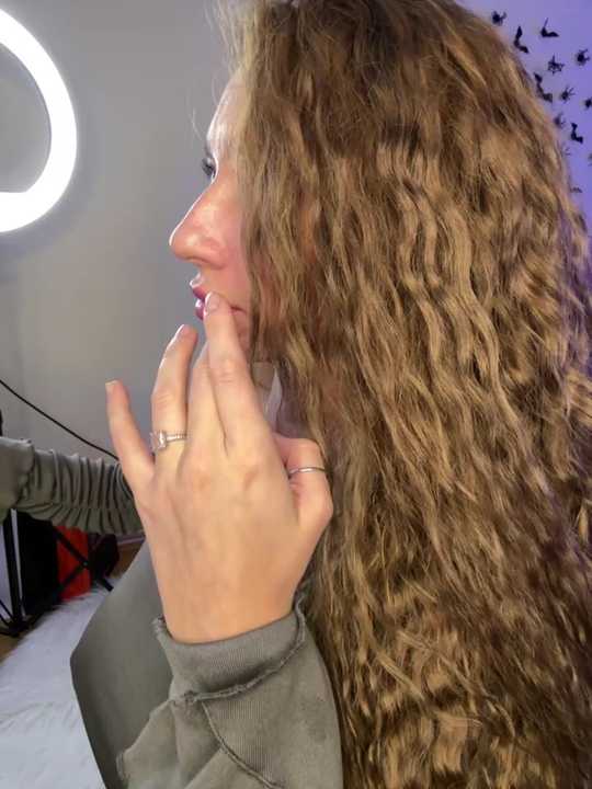 AlexaVee_ Stripchat recording – Oct 24, 2026