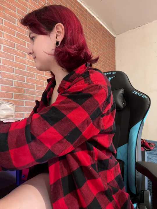 Alexiaa_69 cam recording