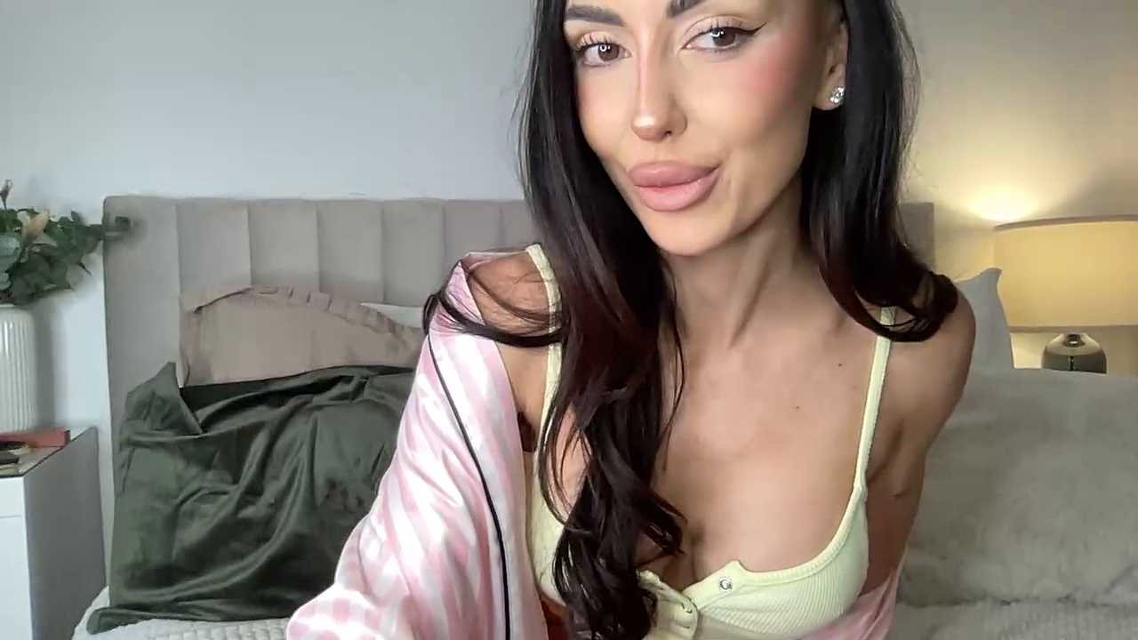 Alexis_Rae