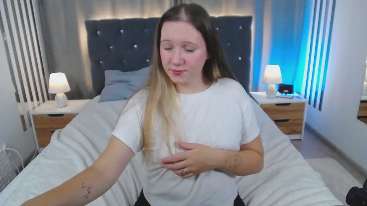 AliceBrook_ cam recording