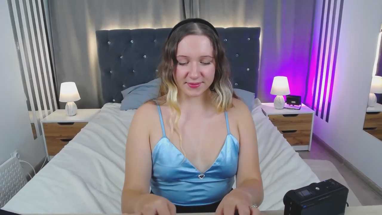 AliceBrook_ cam recording