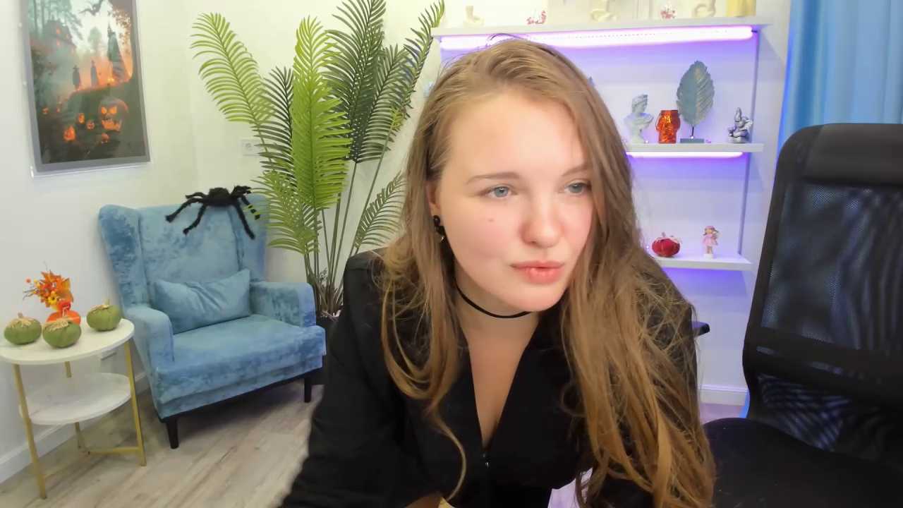 AliceSagkew cam recording