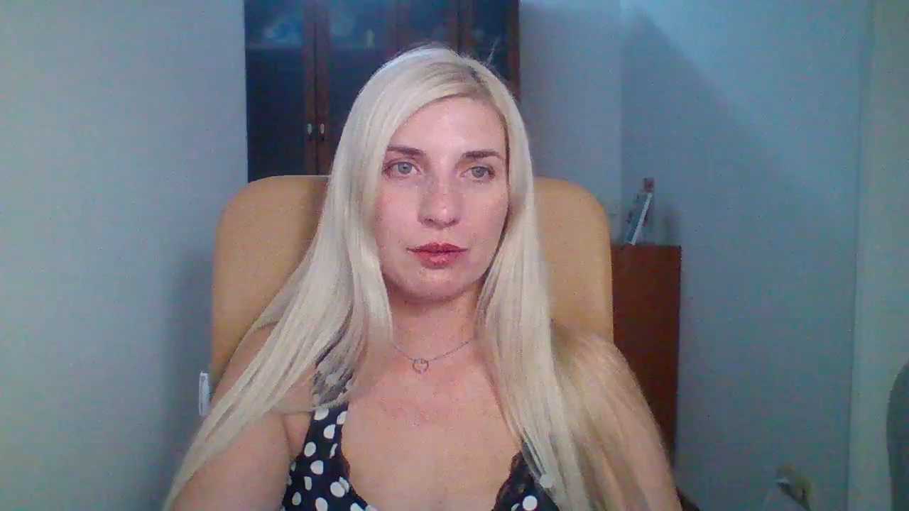 Alice_Veil
