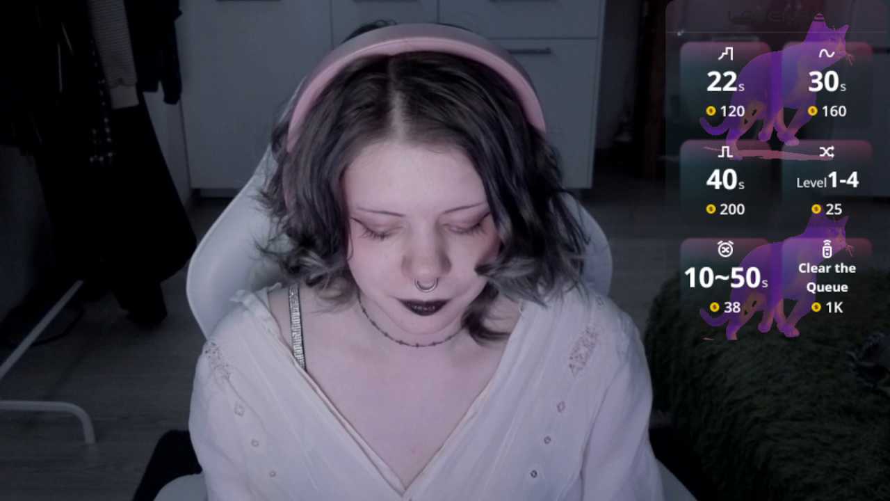 Alice_Zev