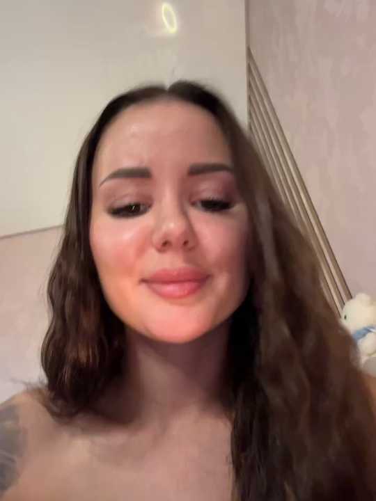 Alina_Vibe_Me cam recording