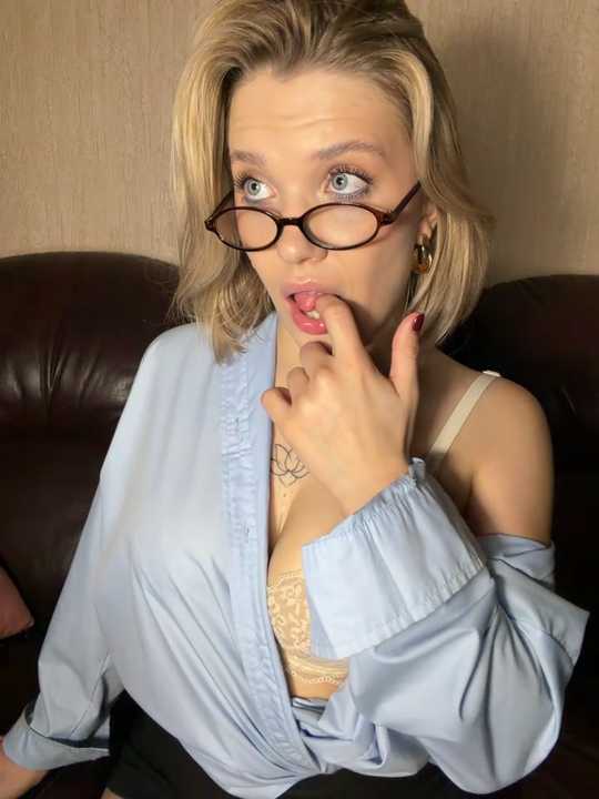 AlisaMorris Stripchat recording – Oct 26, 2026