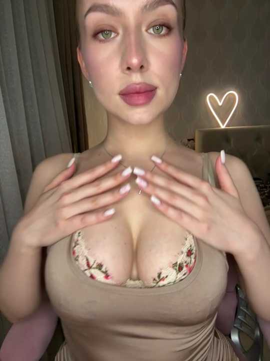 AlisaPearl cam recording