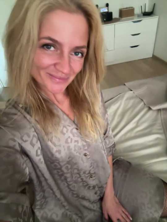AlisonXCristal