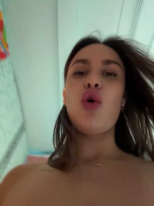 AllaTousNew Stripchat recording – Oct 25, 2026