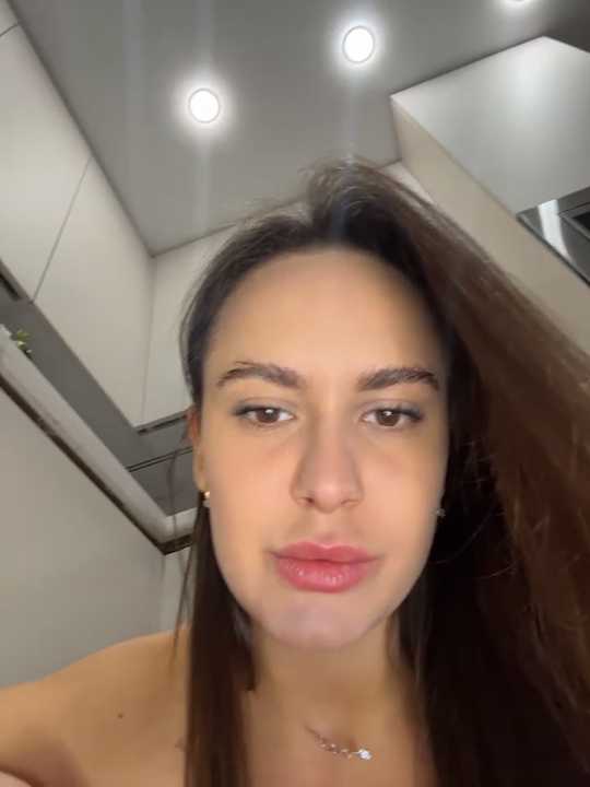 AllaTousNew cam recording