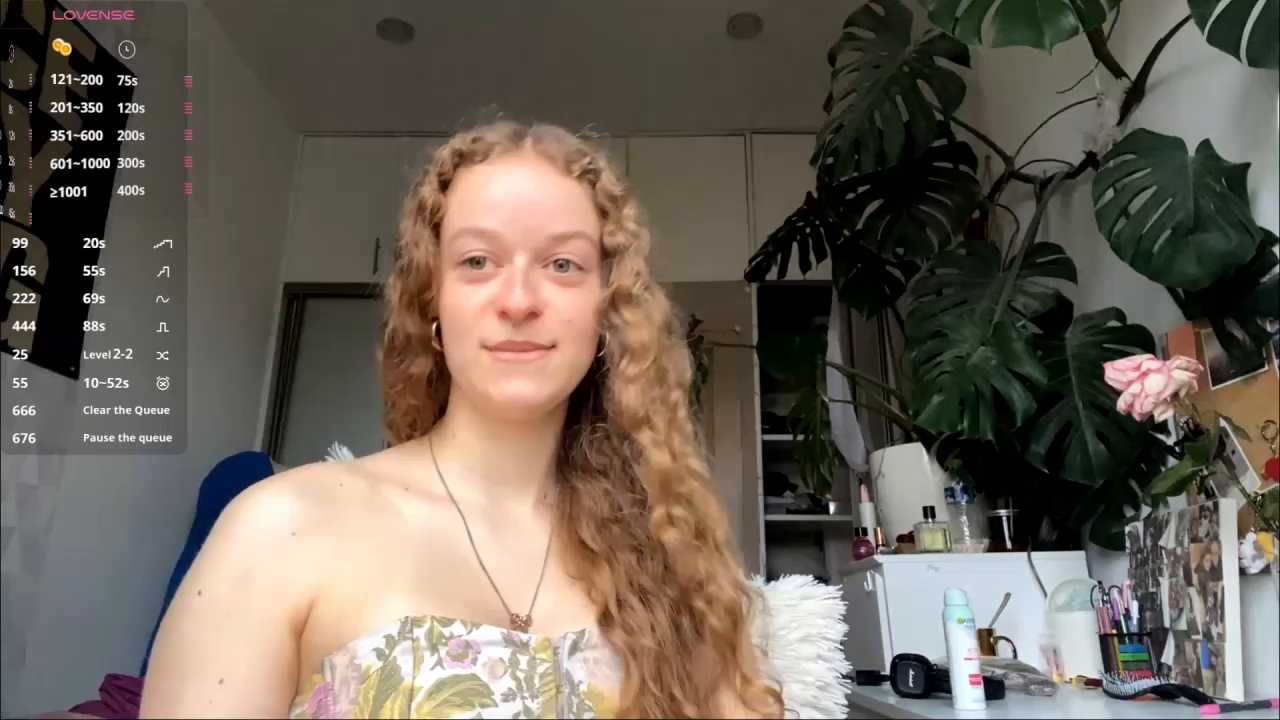 AllineSummerfield cam recording