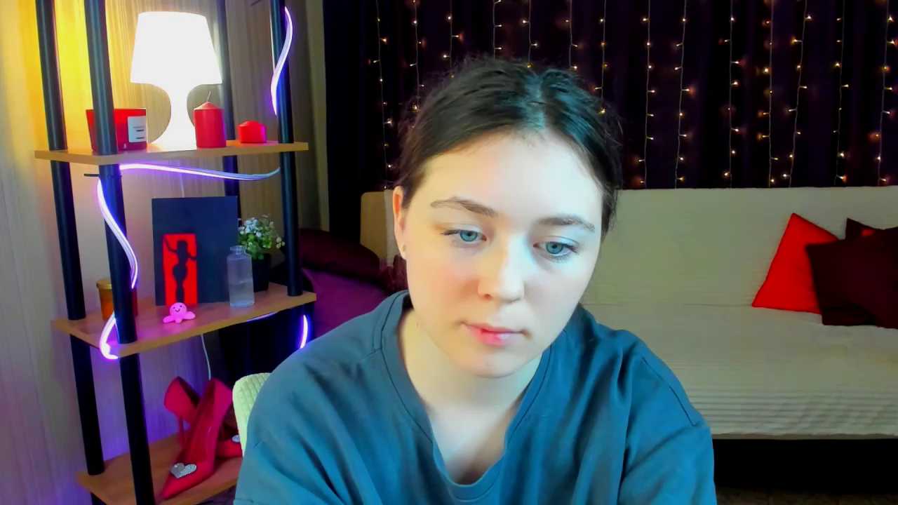 AlluringLookk cam recording