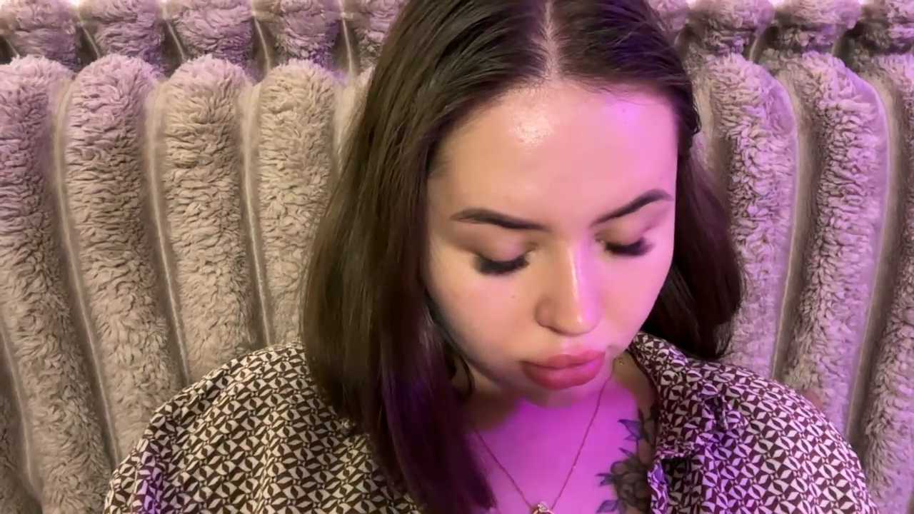 AlmaryKim cam recording