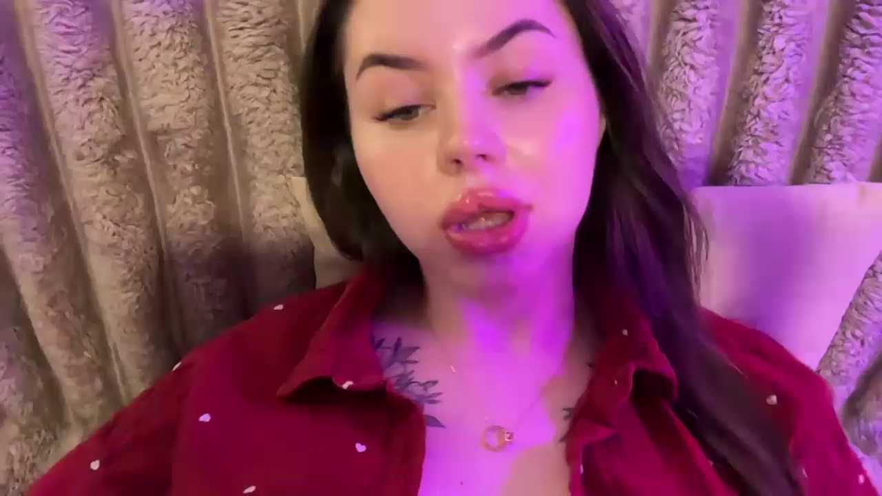 AlmaryKim cam recording