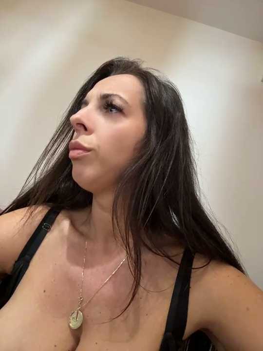 Almmaxxxx cam recording