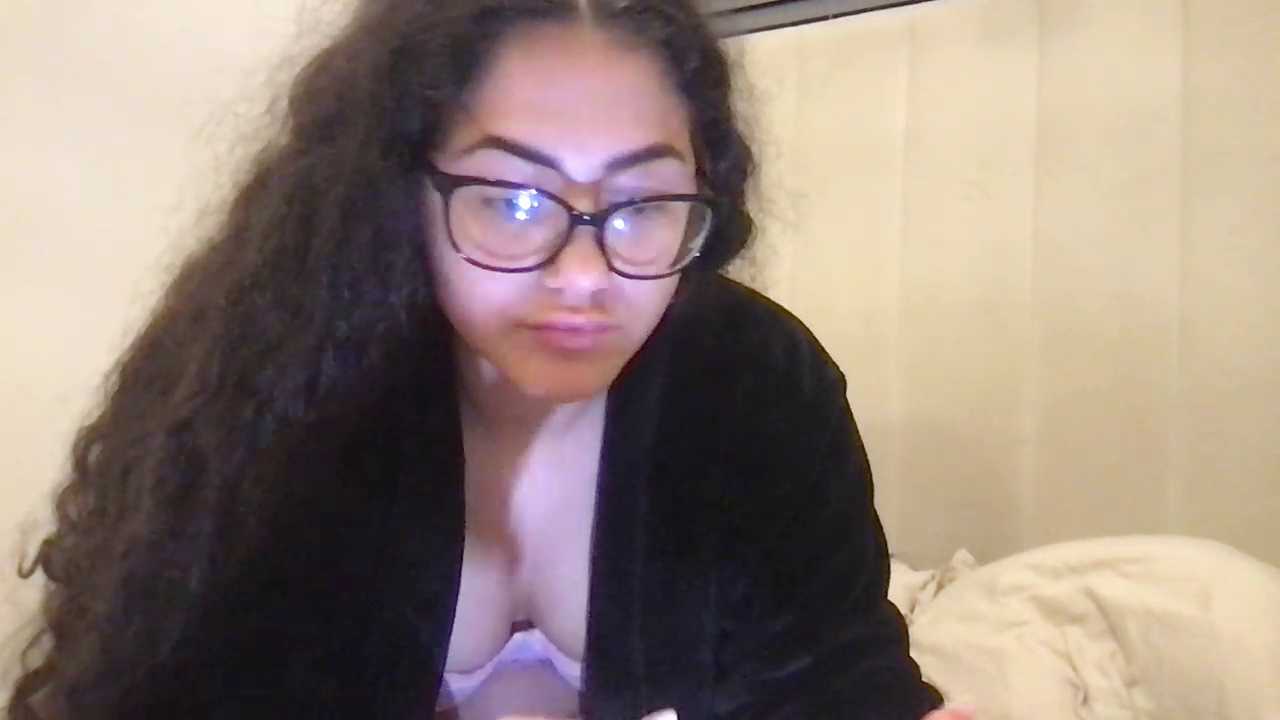 Alyiahdolll Stripchat recording – Oct 20, 2026