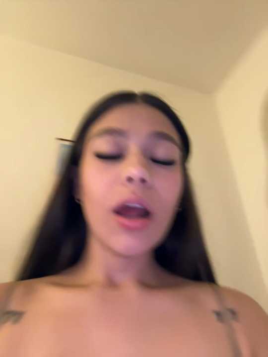 Alyshanon18 cam recording