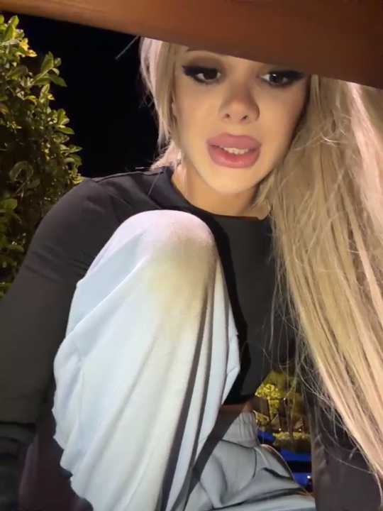 AlyssaFoxx_ cam recording