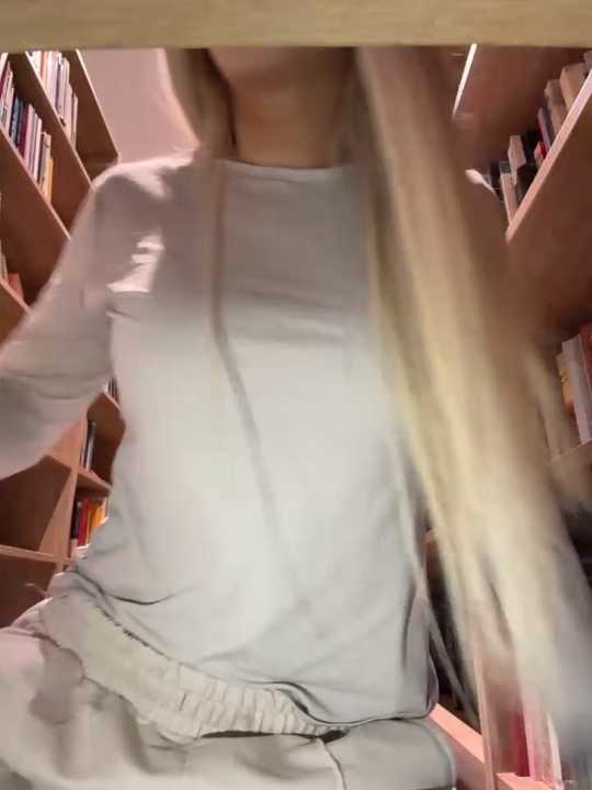 AlyssaFoxx_ Stripchat recording – Oct 21, 2026
