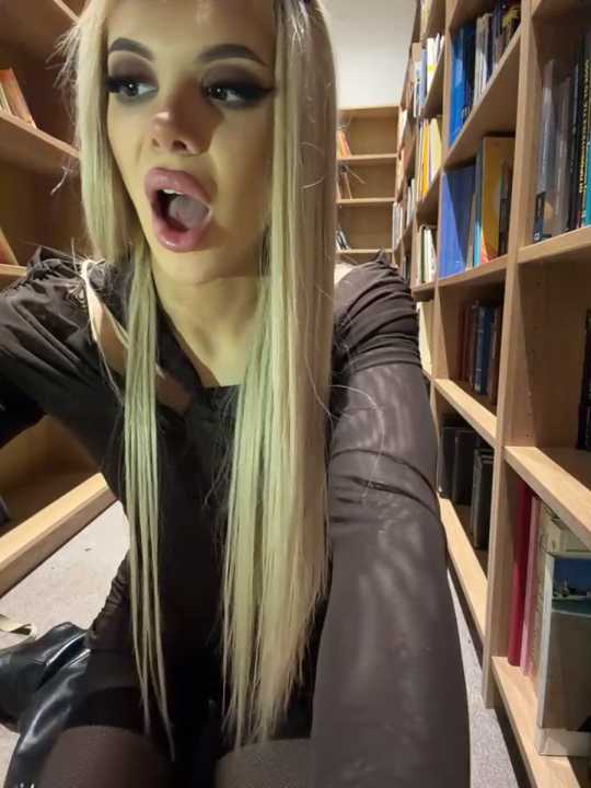 AlyssaFoxx_ Stripchat recording – Oct 20, 2026